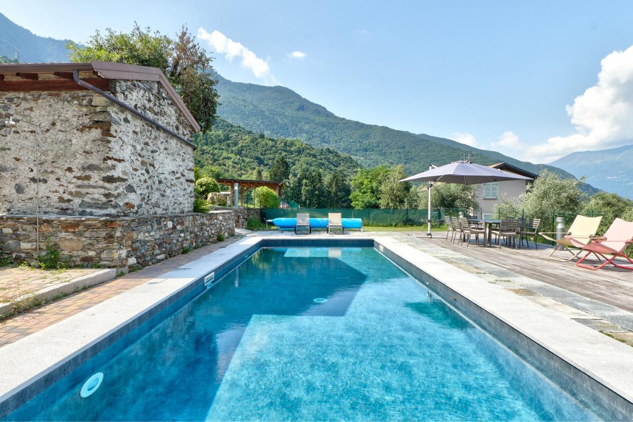 קוליקו Chalet Con Piscina E Vista Panoramica מראה חיצוני תמונה