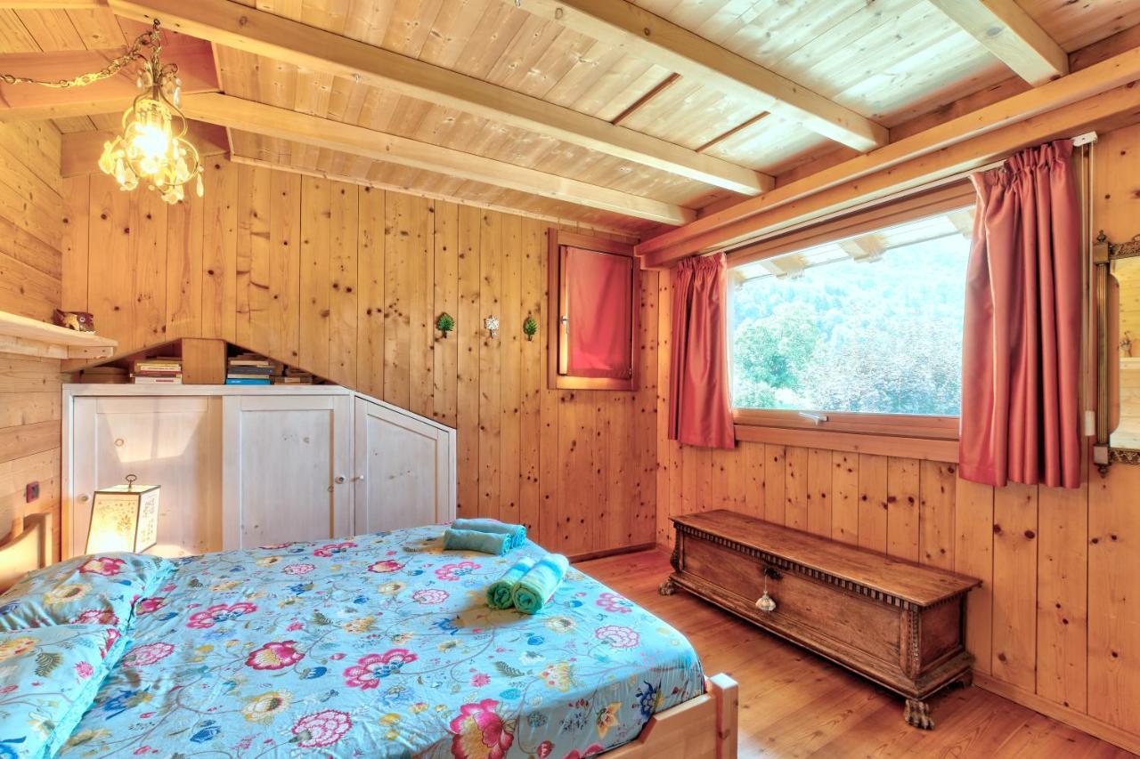 קוליקו Chalet Con Piscina E Vista Panoramica מראה חיצוני תמונה