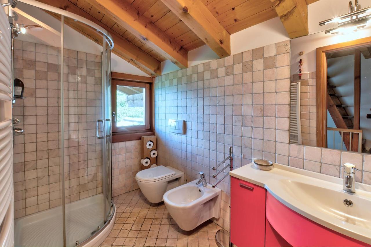 קוליקו Chalet Con Piscina E Vista Panoramica מראה חיצוני תמונה